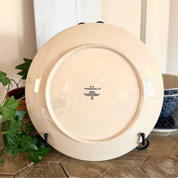 Threshold Set/2 “Mer Blue” Dinner Plates, 10.5”, Blue & Cream - Picture 6 of 8